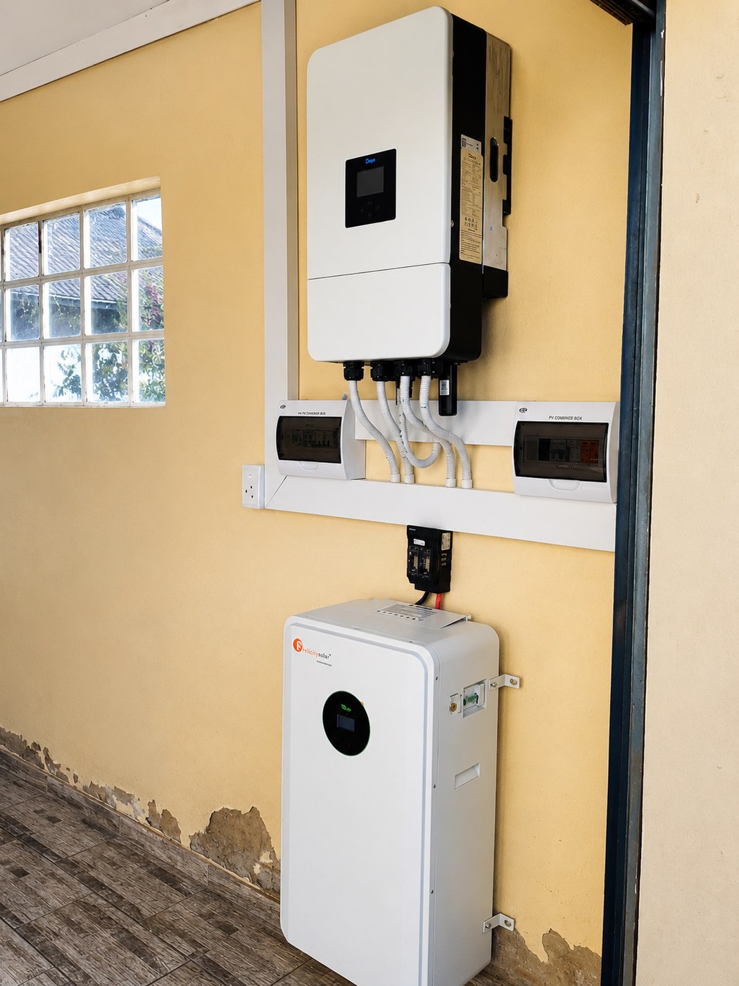 Wall-mounted inverter and lithium battery system